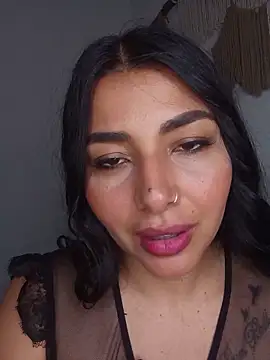 Antonella-corruso online show from May 2026 04:25:02 PM