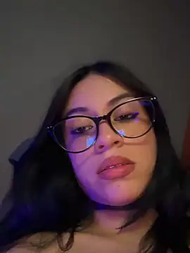 Snapshot of Kattze_ chatting on July 2026 03:24:02 AM Kattze online show from July 2026 03:24:02 AM