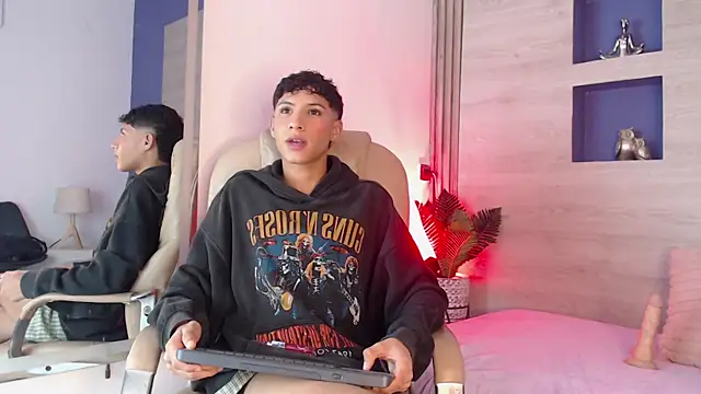 Velvet An online show from April 2026 04:06:01 AM