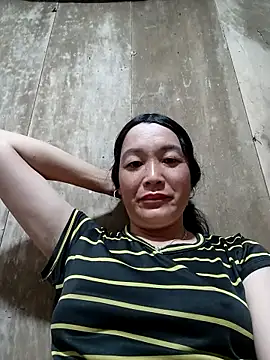 vanlucky2 online show from May 2026 11:34:04 PM