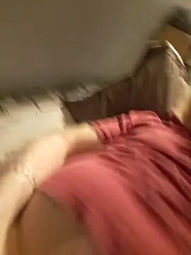 Snapshot of ChrisMtl83 chatting on April 2026 05:46:01 AM ChrisMtl83 online show from April 2026 05:46:01 AM