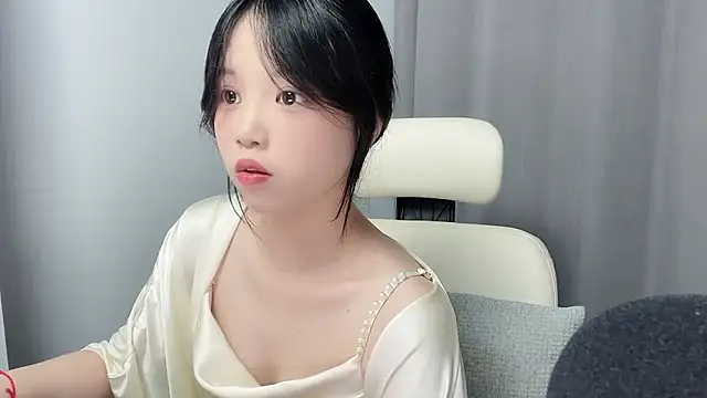 Xiaoqing00 online show from May 2026 10:36:01 AM