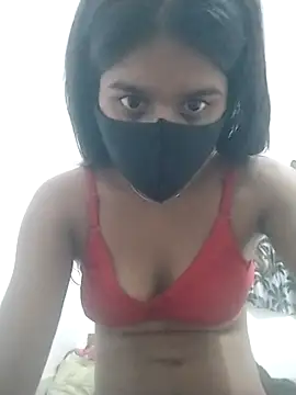 Shaniya03 online show from May 2026 01:26:02 PM