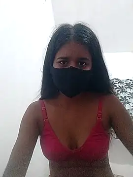 Shaniya03 online show from May 2026 06:29:02 AM