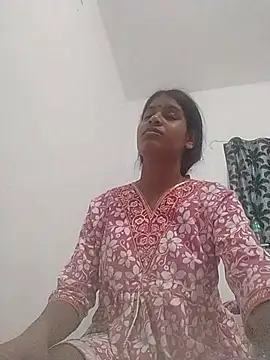 Snapshot of Shaniya03 chatting on June 2026 05:01:02 PM Shaniya03 online show from June 2026 05:01:02 PM