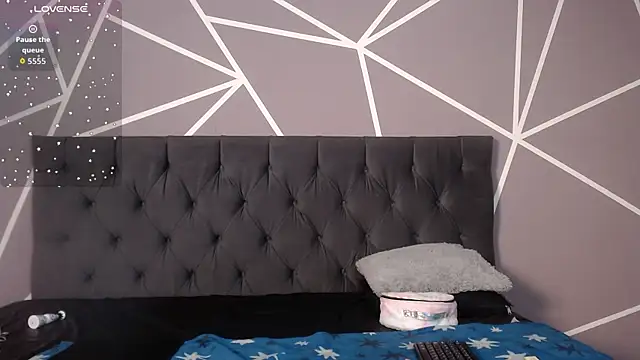 Violett1126 online show from May 2026 04:08:01 AM