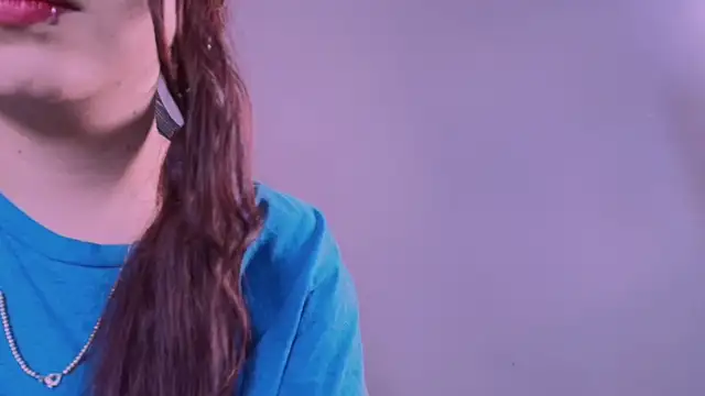 Snapshot of Sophia_velvett chatting on April 2026 12:40:01 PM Sophia velvett online show from April 2026 12:40:01 PM