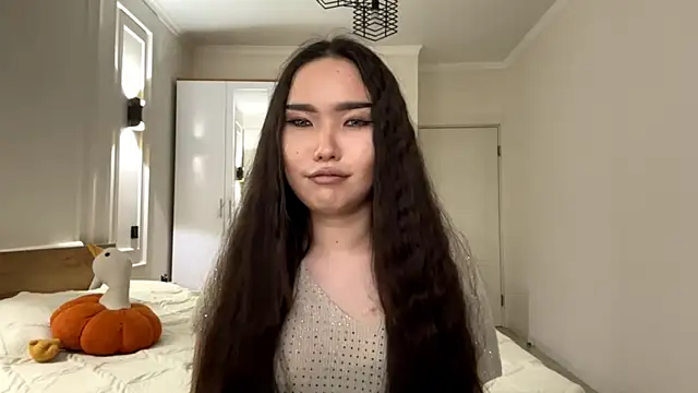 Snapshot of MardellHeavrin chatting on May 2026 01:17:01 PM MardellHeavrin online show from May 2026 01:17:01 PM