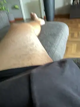 italianboy20cm online show from July 2026 12:10:01 PM