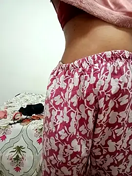 SecretFlameX online show from May 2026 06:38:01 PM