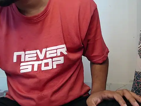 Snapshot of VelvetCoupleLive chatting on June 2026 04:06:01 AM VelvetCoupleLive online show from June 2026 04:06:01 AM