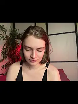 BaeLettie online show from May 2026 03:50:02 PM