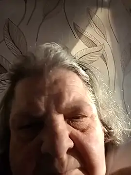 MartaMia68 online show from May 2026 04:35:02 PM