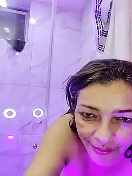 Snapshot of CarolMis_79 chatting on April 2026 10:40:02 PM CarolMis 79 online show from April 2026 10:40:02 PM