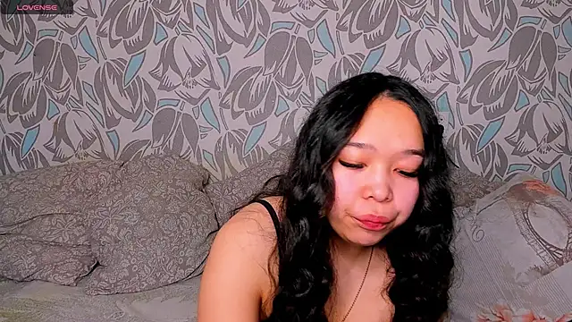 Snapshot of Zlata_lee chatting on June 2026 03:53:01 AM Zlata lee online show from June 2026 03:53:01 AM