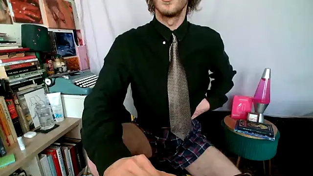gnickname online show from May 2026 12:17:01 AM