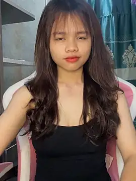 mayha11 online show from May 2026 01:11:02 AM