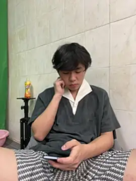 Snapshot of titi-999 chatting on July 2026 12:01:02 PM titi-999 online show from July 2026 12:01:02 PM