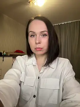 Snapshot of Hopefully_ chatting on May 2026 05:02:02 AM Hopefully online show from May 2026 05:02:02 AM