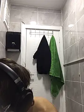 Eyelessmage1 online show from April 2026 07:32:01 PM