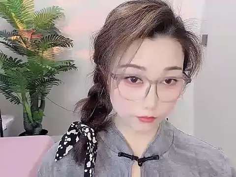 Yunxi- online show from April 2026 02:08:01 PM