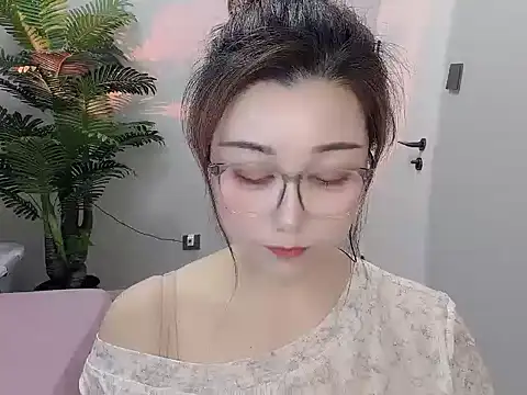 Yunxi- online show from April 2026 01:49:02 PM