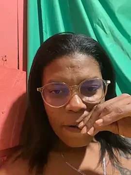 Snapshot of Malonna69 chatting on April 2026 11:10:02 PM Malonna69 online show from April 2026 11:10:02 PM