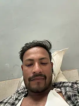 Snapshot of newdelhiBOY_ chatting on April 2026 07:44:02 AM newdelhiBOY online show from April 2026 07:44:02 AM