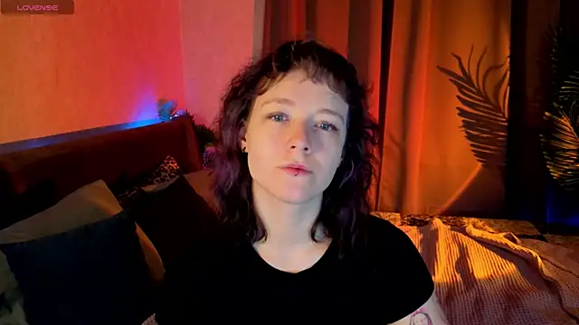 Ricki Bloom online show from July 2026 01:16:01 AM
