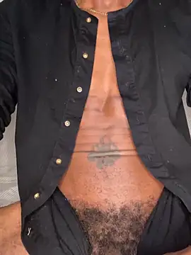 Mrhandsomeazz online show from May 2026 07:11:01 PM