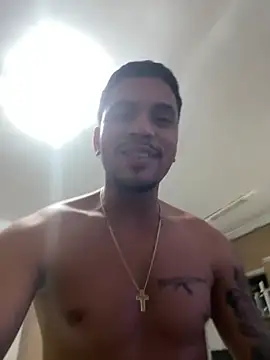 Hotberryofc online show from April 2026 12:04:01 AM