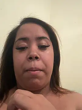 Tainesilva online show from April 2026 01:37:01 PM