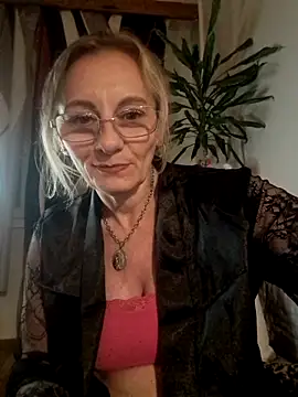 Snapshot of Blond_lady_czech chatting on April 2026 07:58:01 PM Blond lady czech online show from April 2026 07:58:01 PM