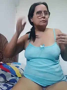 Snapshot of PienCanela chatting on July 2026 11:16:02 AM PienCanela online show from July 2026 11:16:02 AM