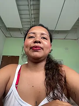 Ninibella online show from April 2026 07:52:01 PM