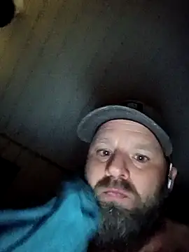 awagner1983 online show from April 2026 09:02:01 AM