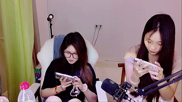 Xiongchumo1120 online show from May 2026 03:14:02 AM