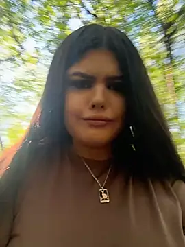 Snapshot of AmeliaBronze chatting on May 2026 02:07:02 AM AmeliaBronze online show from May 2026 02:07:02 AM