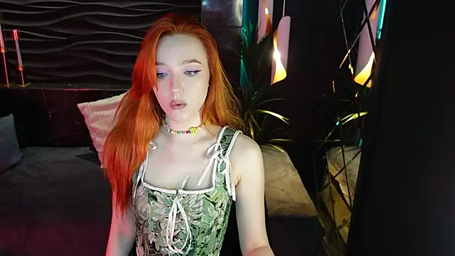 ZlataSaar online show from July 2026 01:41:02 PM