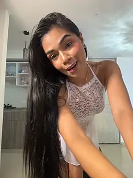 MauraGrayy online show from May 2026 10:26:02 PM