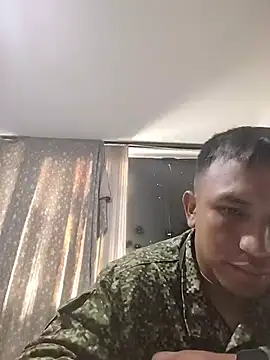 Snapshot of SnoozingThiamine chatting on June 2026 12:53:02 PM SnoozingThiamine online show from June 2026 12:53:02 PM