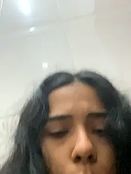 lafemagui online show from June 2026 08:48:02 PM