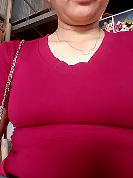 Snapshot of -Hanchu- chatting on April 2026 09:01:01 AM -Hanchu- online show from April 2026 09:01:01 AM