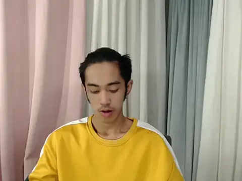 crocodale online show from May 2026 12:45:02 PM