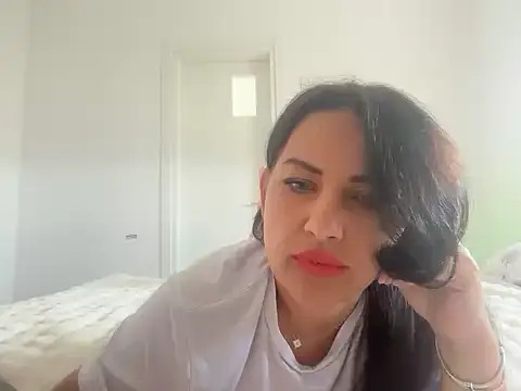 Snapshot of SeleneVane chatting on July 2026 11:38:01 AM SeleneVane online show from July 2026 11:38:01 AM