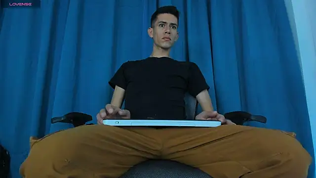 nezonx online show from May 2026 08:16:02 PM