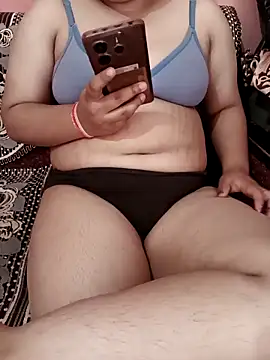 Snapshot of Sweety_1_Singh chatting on June 2026 09:48:02 AM Sweety 1 Singh online show from June 2026 09:48:02 AM