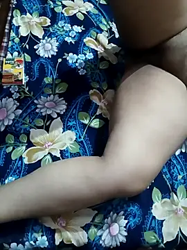 Snapshot of Sweety_1_Singh chatting on June 2026 06:08:02 PM Sweety 1 Singh online show from June 2026 06:08:02 PM