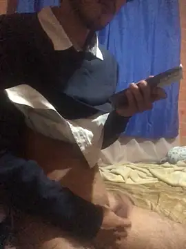 fredystonee25 online show from April 2026 03:28:01 AM