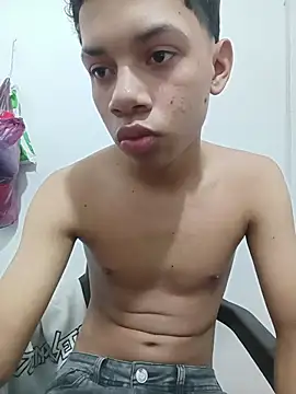 curious straight guy online show from May 2026 02:23:02 PM